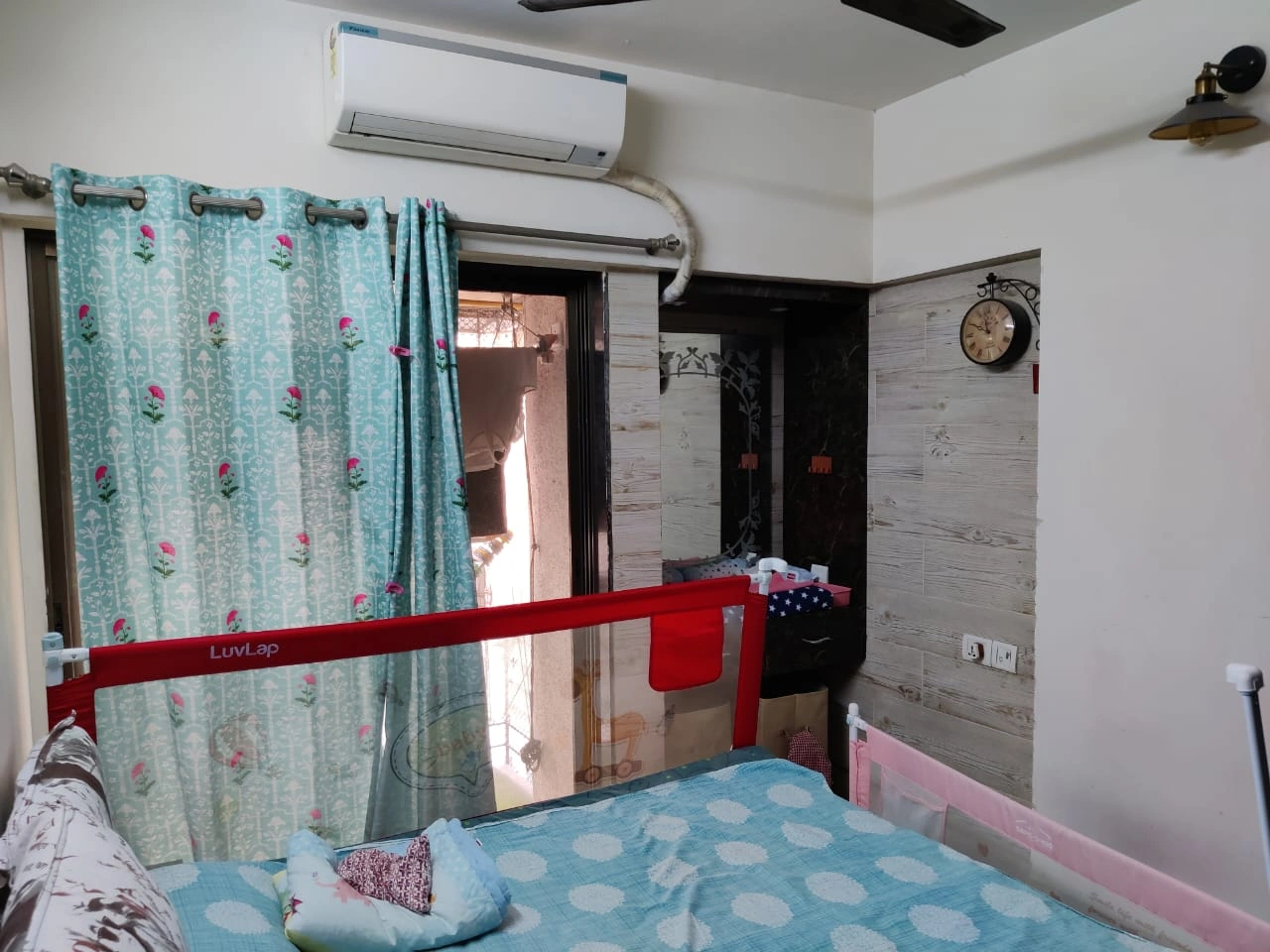 2 BHK Flat for Sale in Sethia Sea View, Goregaon West